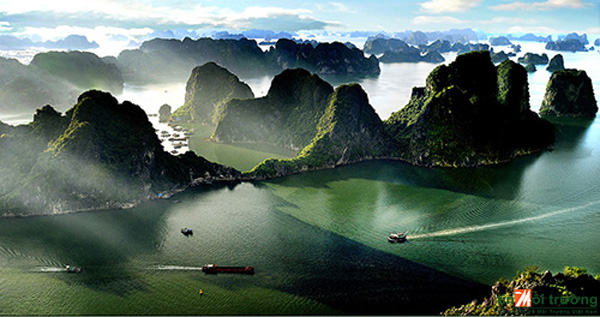 Bắc[-]bộ[-]mưa[-]trên[-]diện[-]rộng,[-]đề[-]phòng[-]tố[-]lốc[-]gió[-]giật[-]mạnh